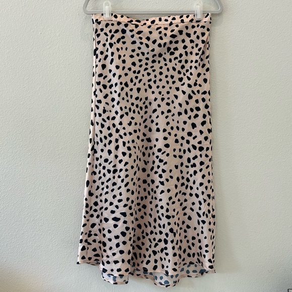ByTogether Satin Leopard Midi Skirt - Picture 2 of 6